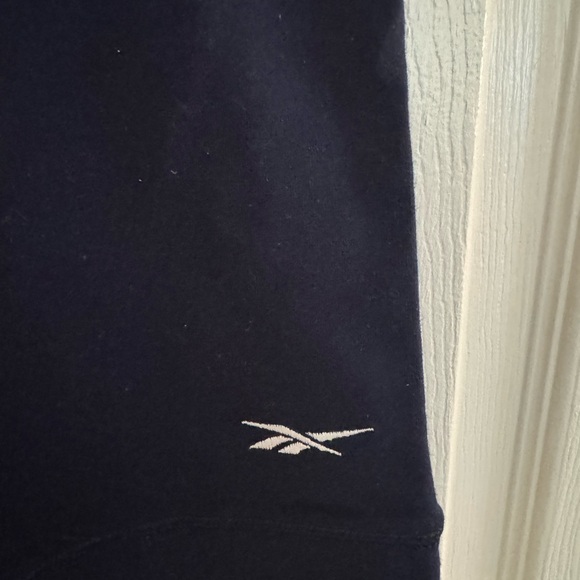 Reebok Navy Blue Athletic Shorts - Large - Picture 2 of 5